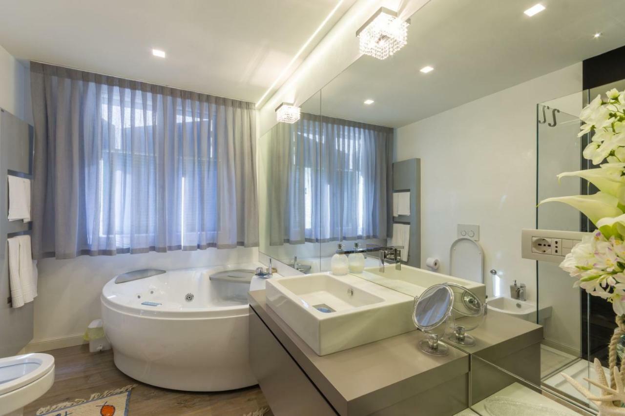 Cervia Marina Suite ภายนอก รูปภาพ