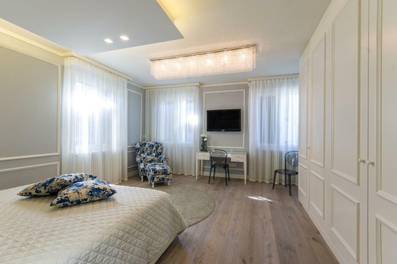 Cervia Marina Suite ภายนอก รูปภาพ